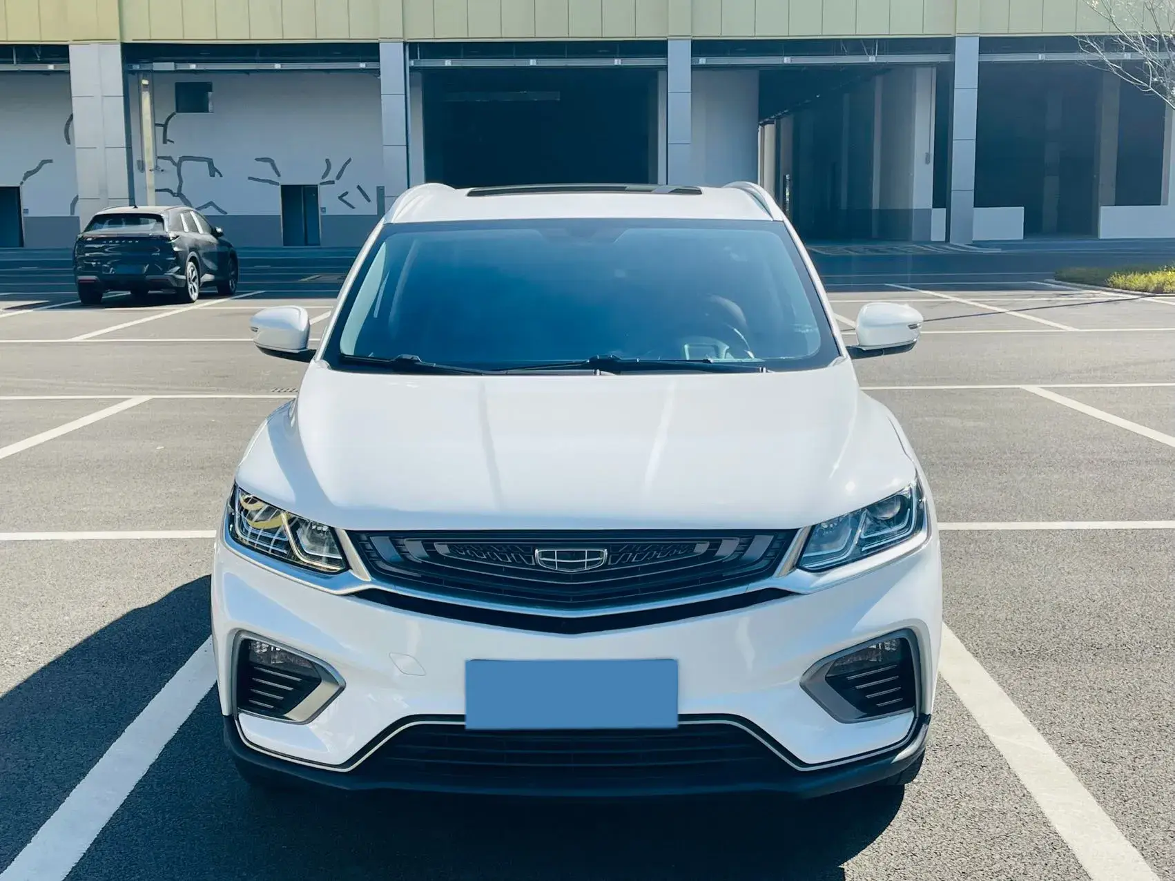 2020 GEELY COOLRAY thumbnail 2