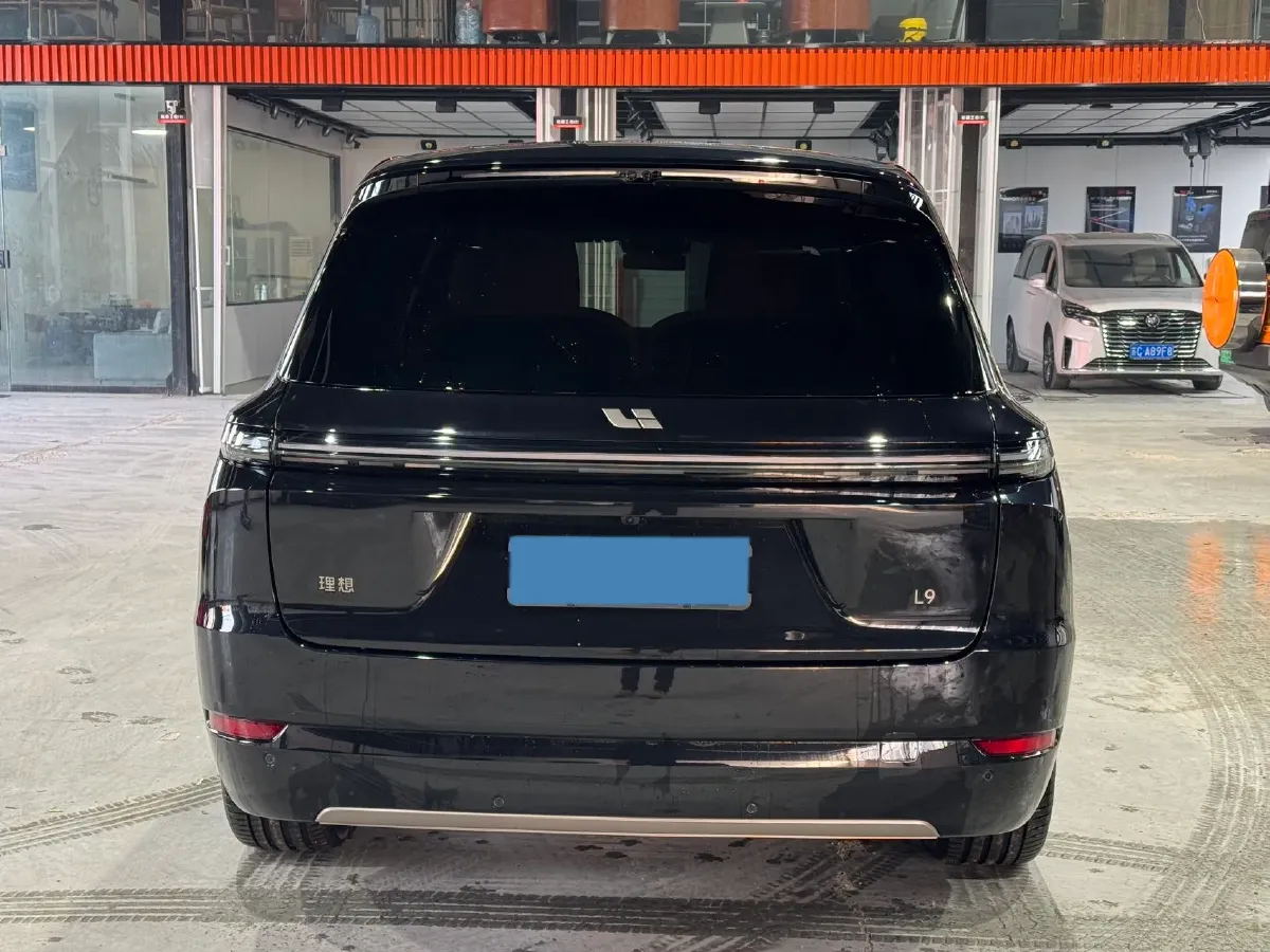 2025 Li L9 Range Extended 154HP REEV,autocango,china used car exporter,china ev exporter,chinese used car exporter,chinese used ev exporter