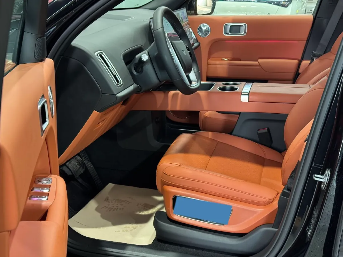 2025 Li L9 Range Extended 154HP REEV,autocango,china used car exporter,china ev exporter,chinese used car exporter,chinese used ev exporter