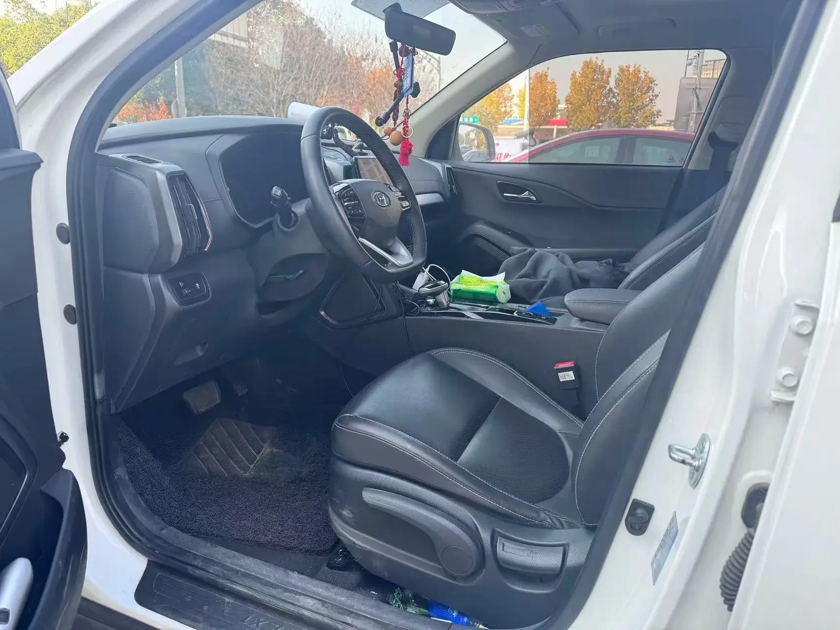 2021 HYUNDAI IX35 thumbnail 3