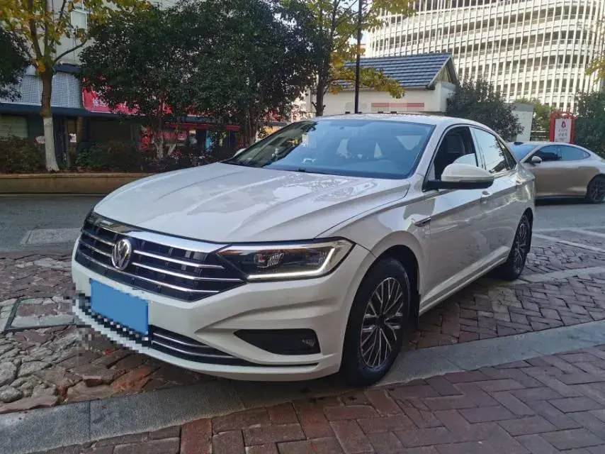 2021 Volkswagen Sagitar 1.4T 150HP L4 7DCT