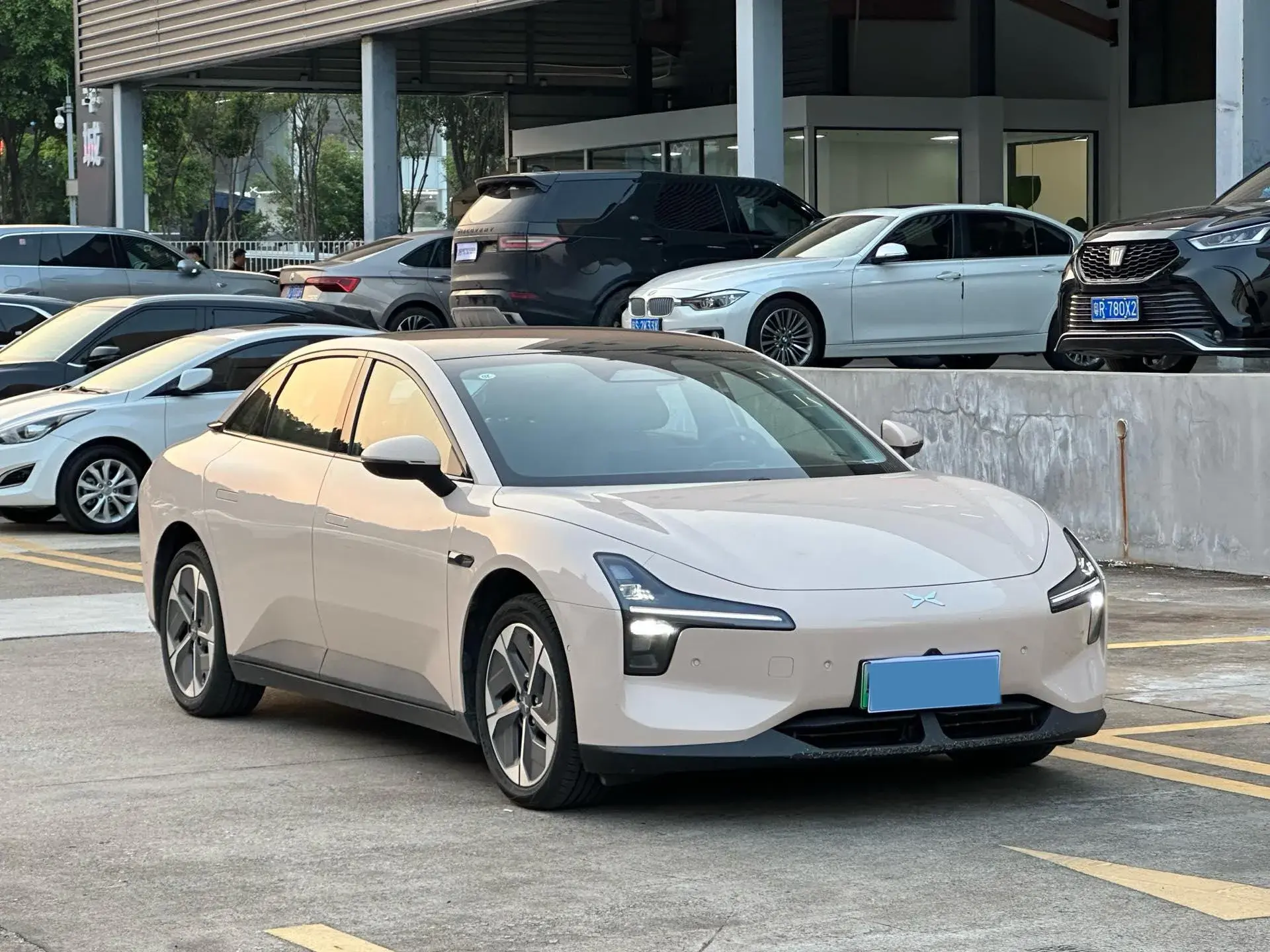 2024 XPENG MONA thumbnail 3