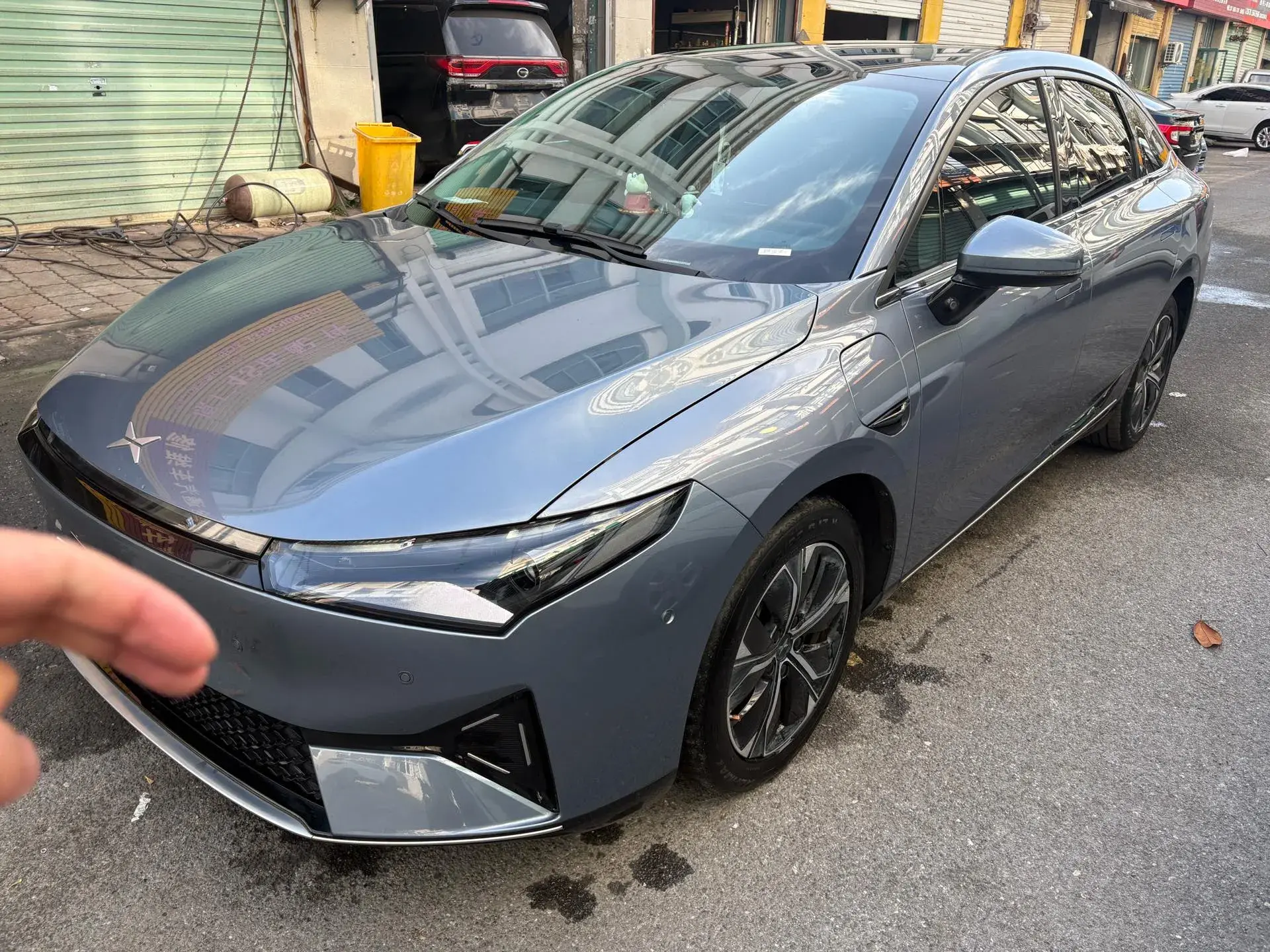 2022 XPENG P5 view 1