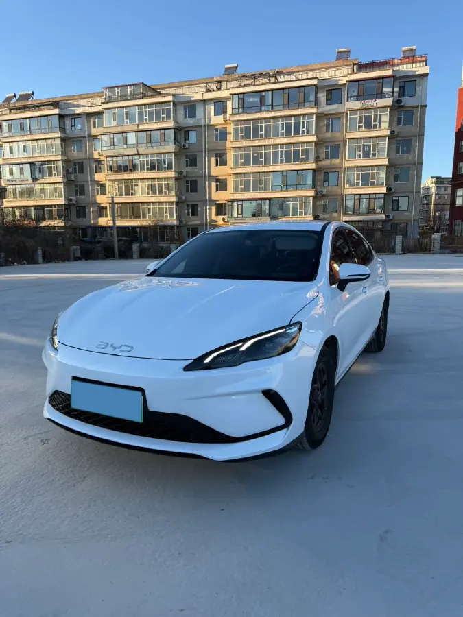 2025 BYD Seal05 DM-i 1.5L 101HP L4 E-CVT PHEV 7.68KWH