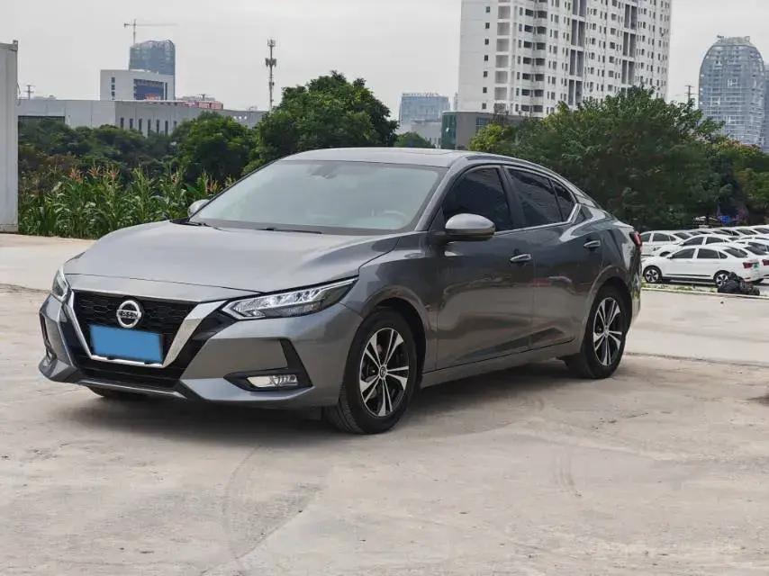 2021 NISSAN SYLPHY view 1