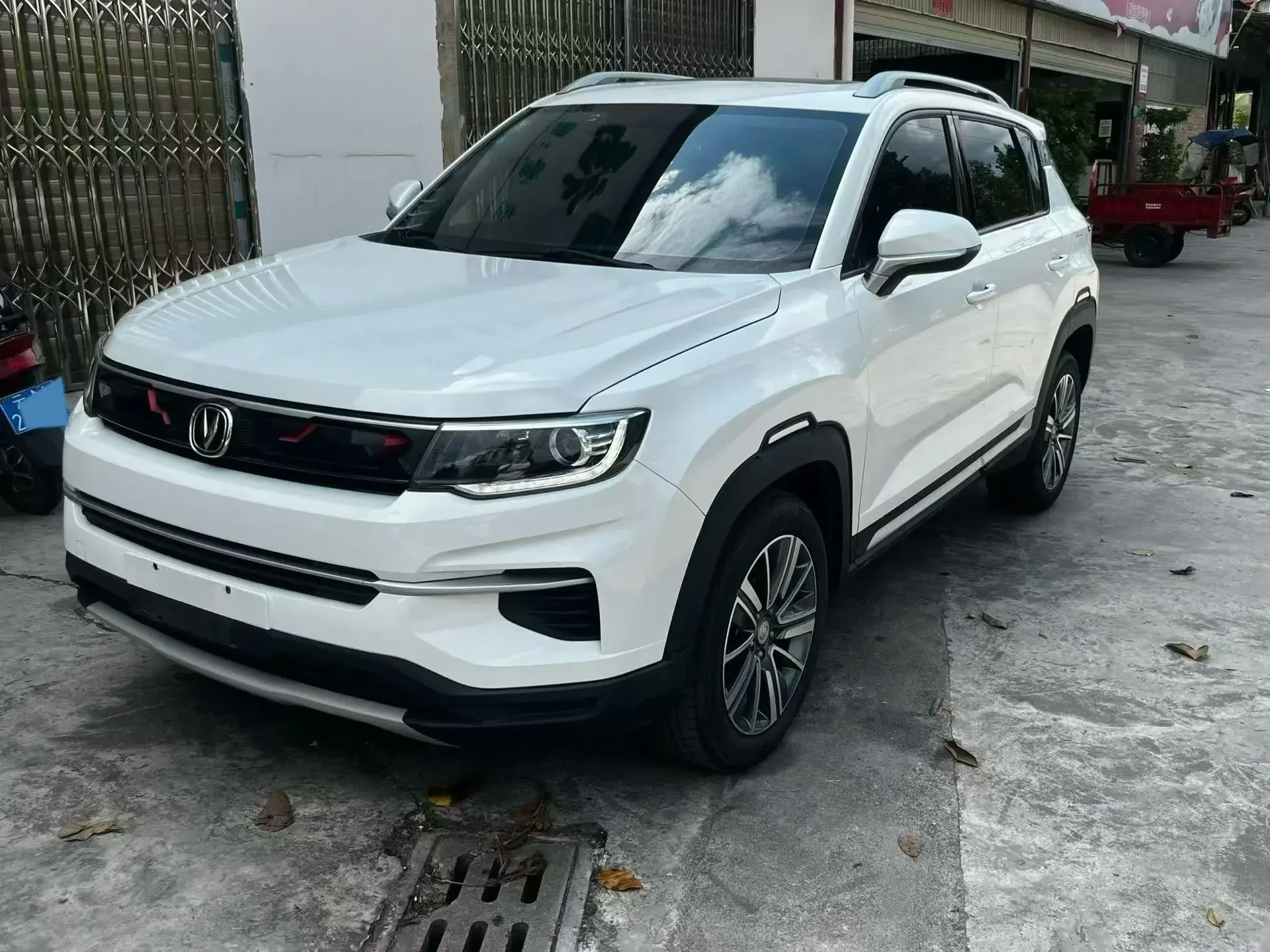 2019 CHANGAN CS35 view 1