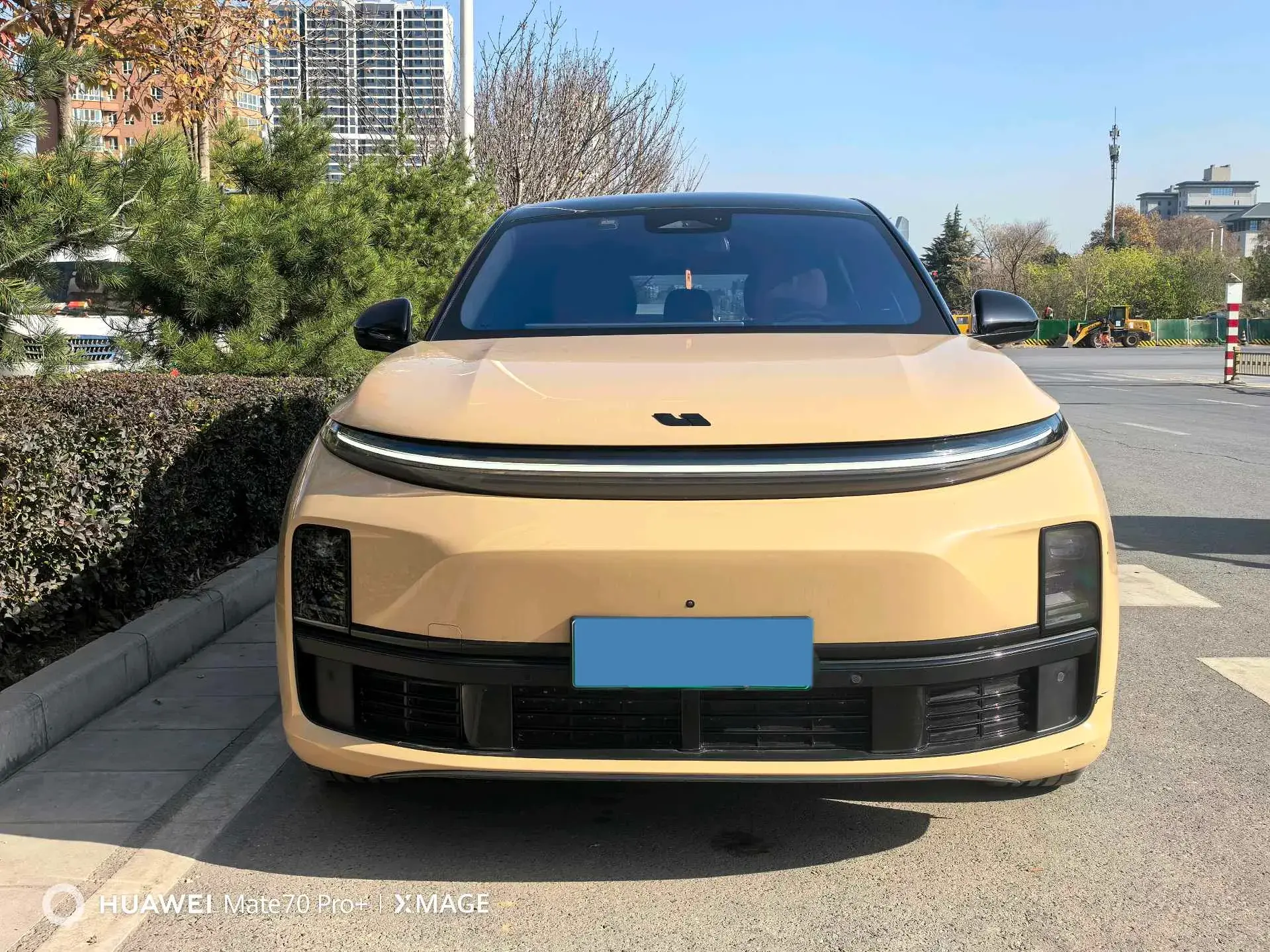 2023 LI L7 thumbnail 2