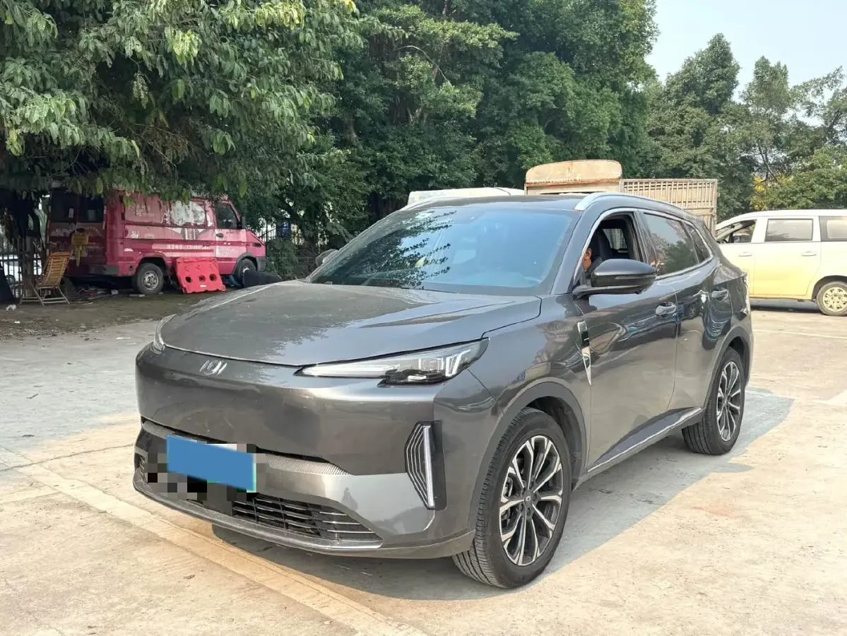 2025 ChangAn QiYuan Q05 Classic 1.5L 98HP L4 E-CVT PHEV 18.4KWH