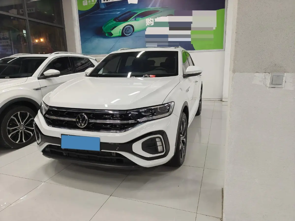 2023 Volkswagen T-Roc 1.5T 160HP L4 7DCT