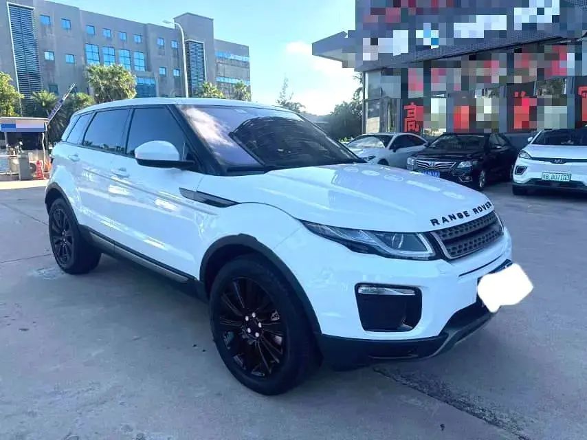 2018 LAND ROVER thumbnail 2