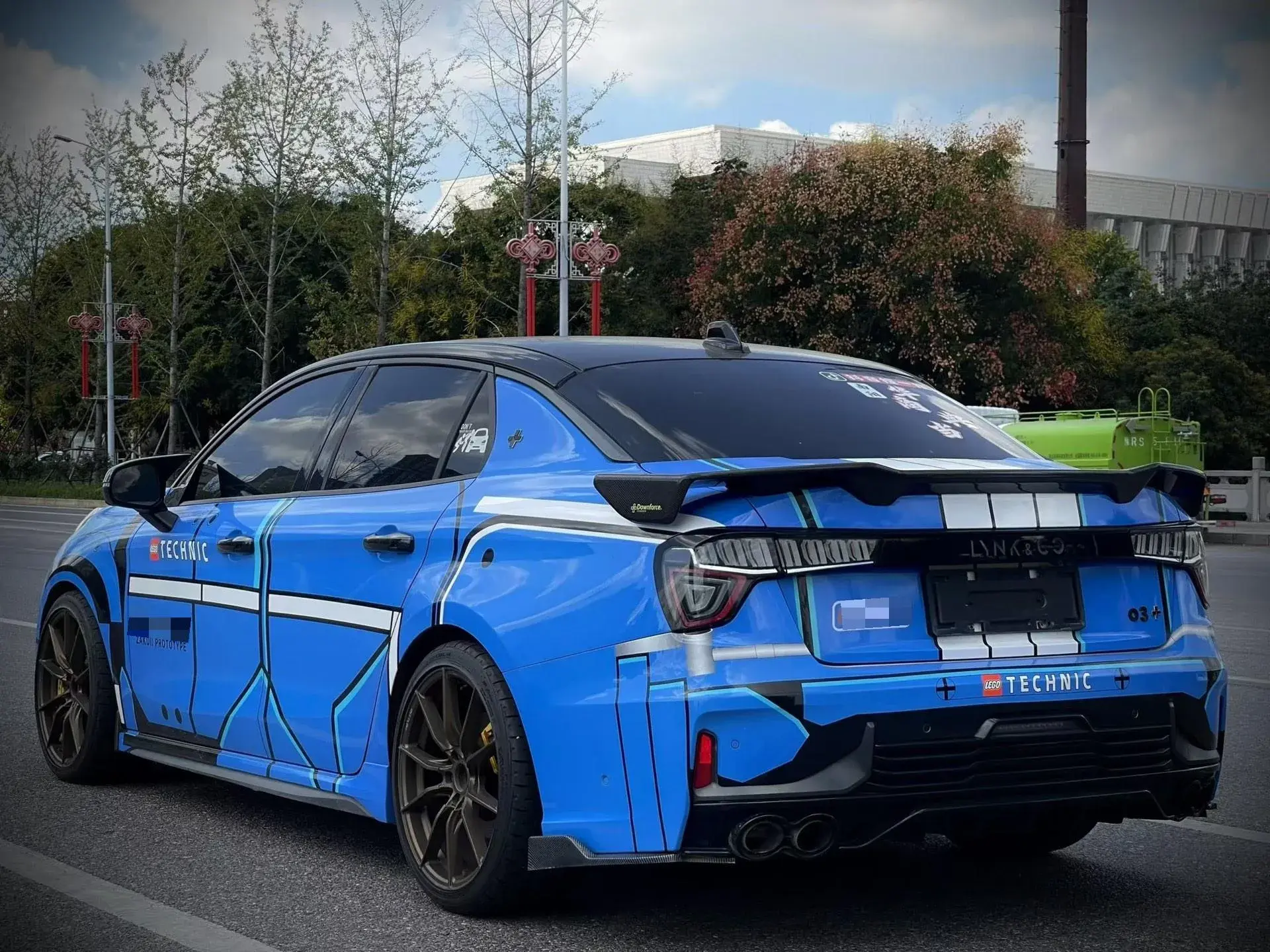 2020 LYNK&CO 03 thumbnail 4