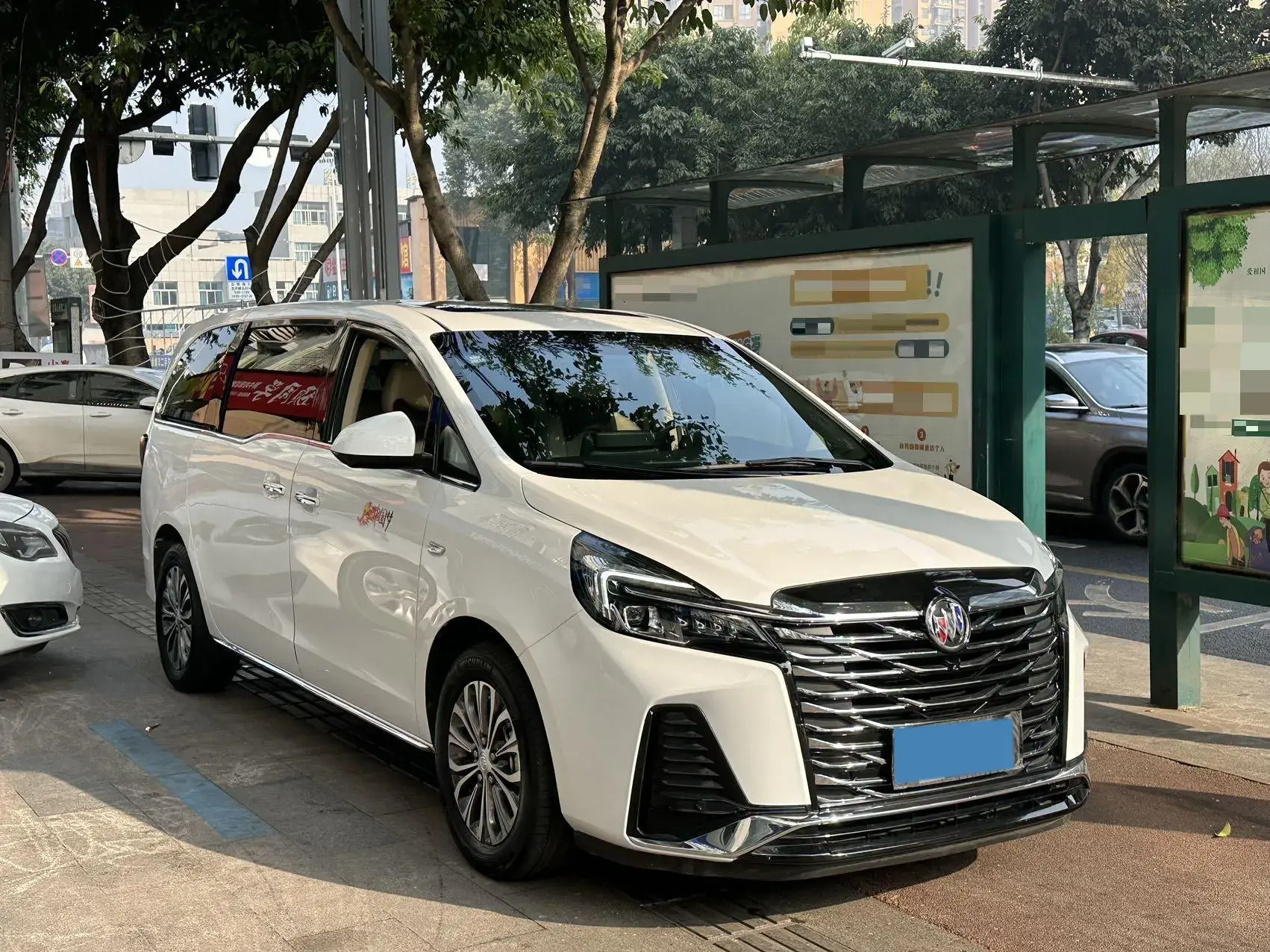 2023 BUICK GL8 thumbnail 3