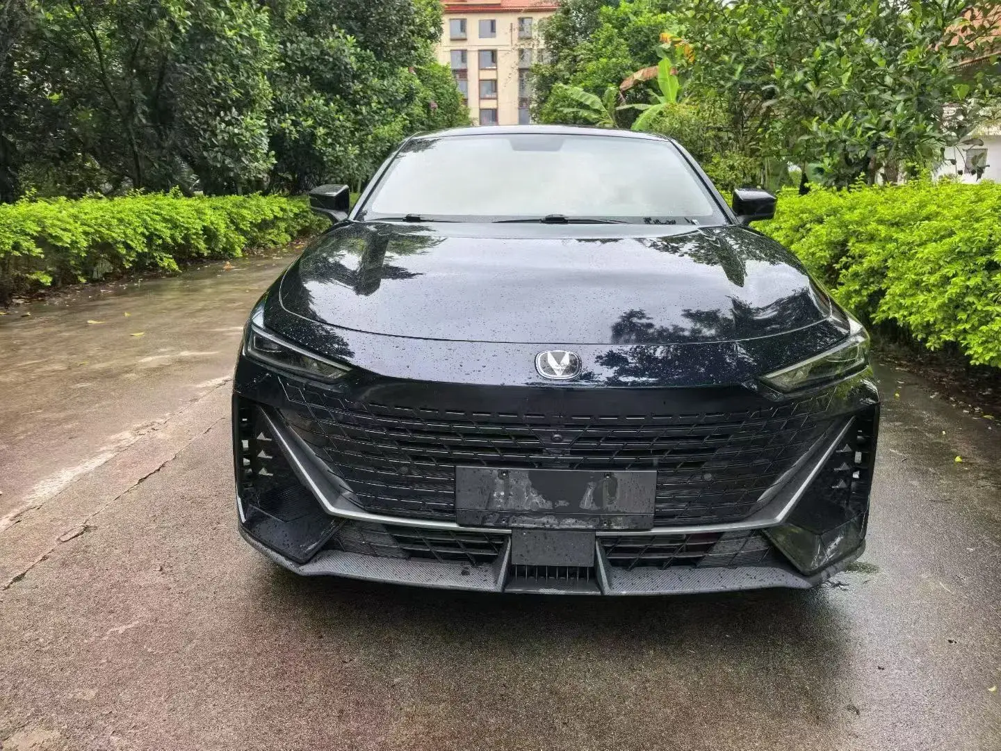 2022 CHANGAN UNI-V thumbnail 2