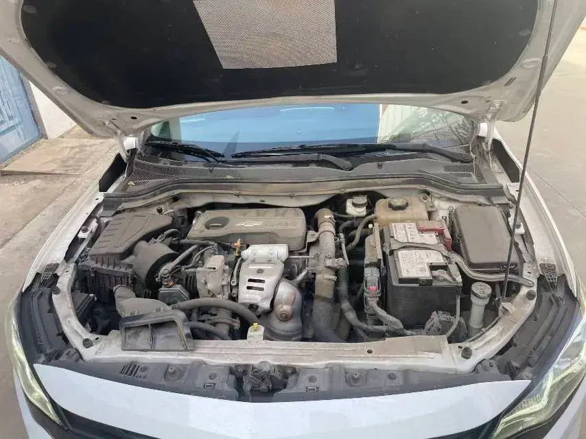 2019 CHEVROLET MONZA thumbnail 2