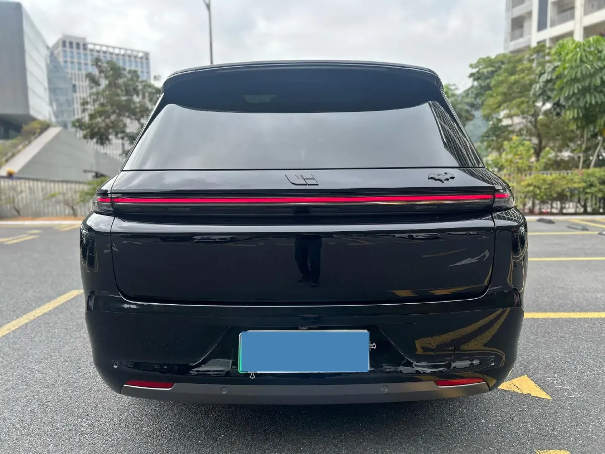 2023 Li L8 Range Extended 154HP REEV 40.9KWH,autocango,china used car exporter,china ev exporter,chinese used car exporter,chinese used ev exporter