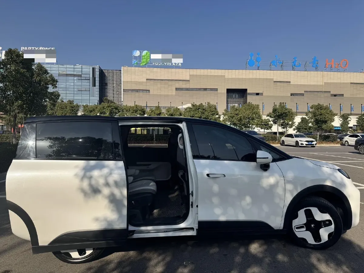 2023 ARCFOX KAOLA BEV 58.8KWH,autocango,china used car exporter,china ev exporter,chinese used car exporter,chinese used ev exporter