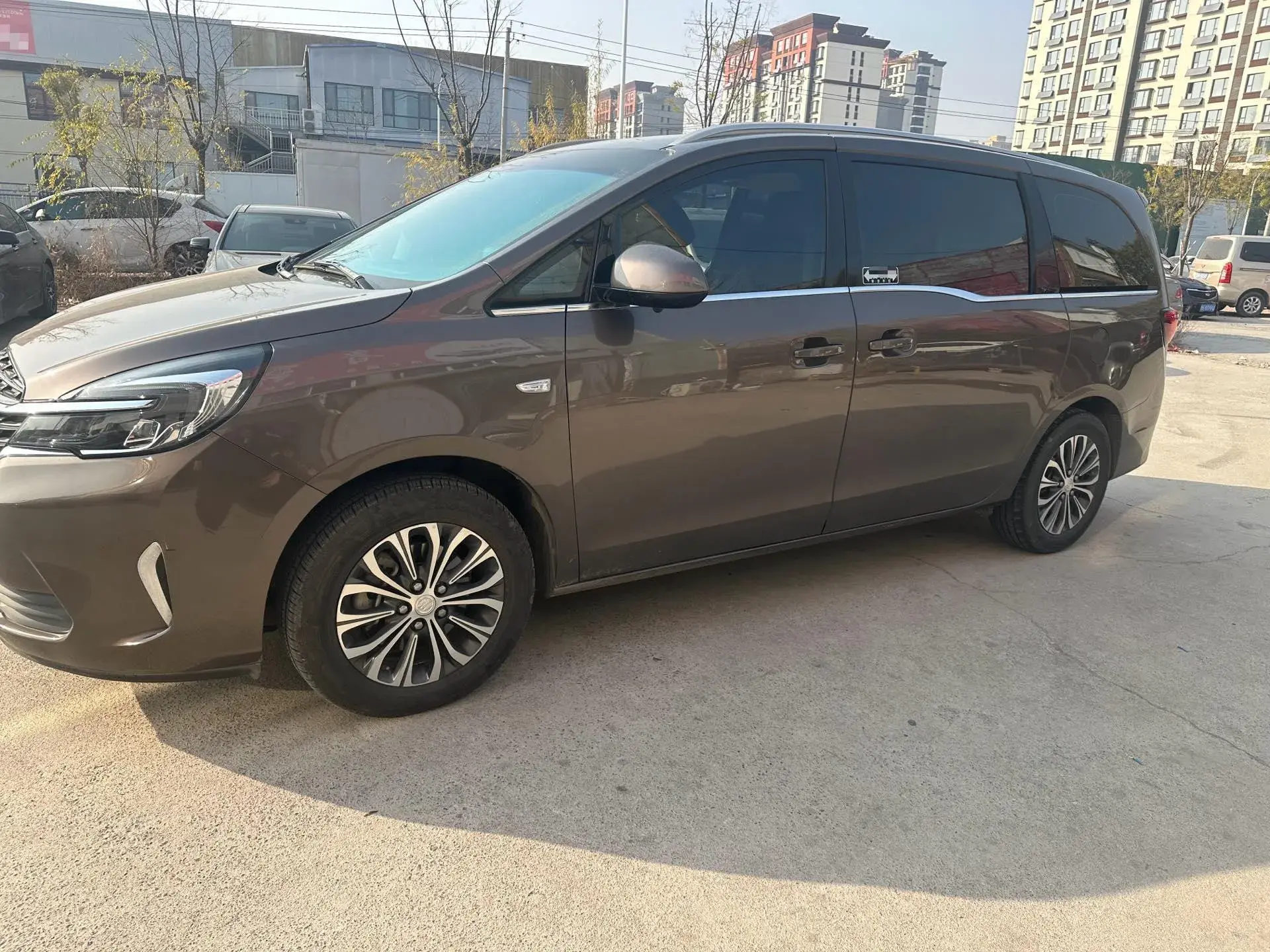 2021 BUICK GL8 thumbnail 3