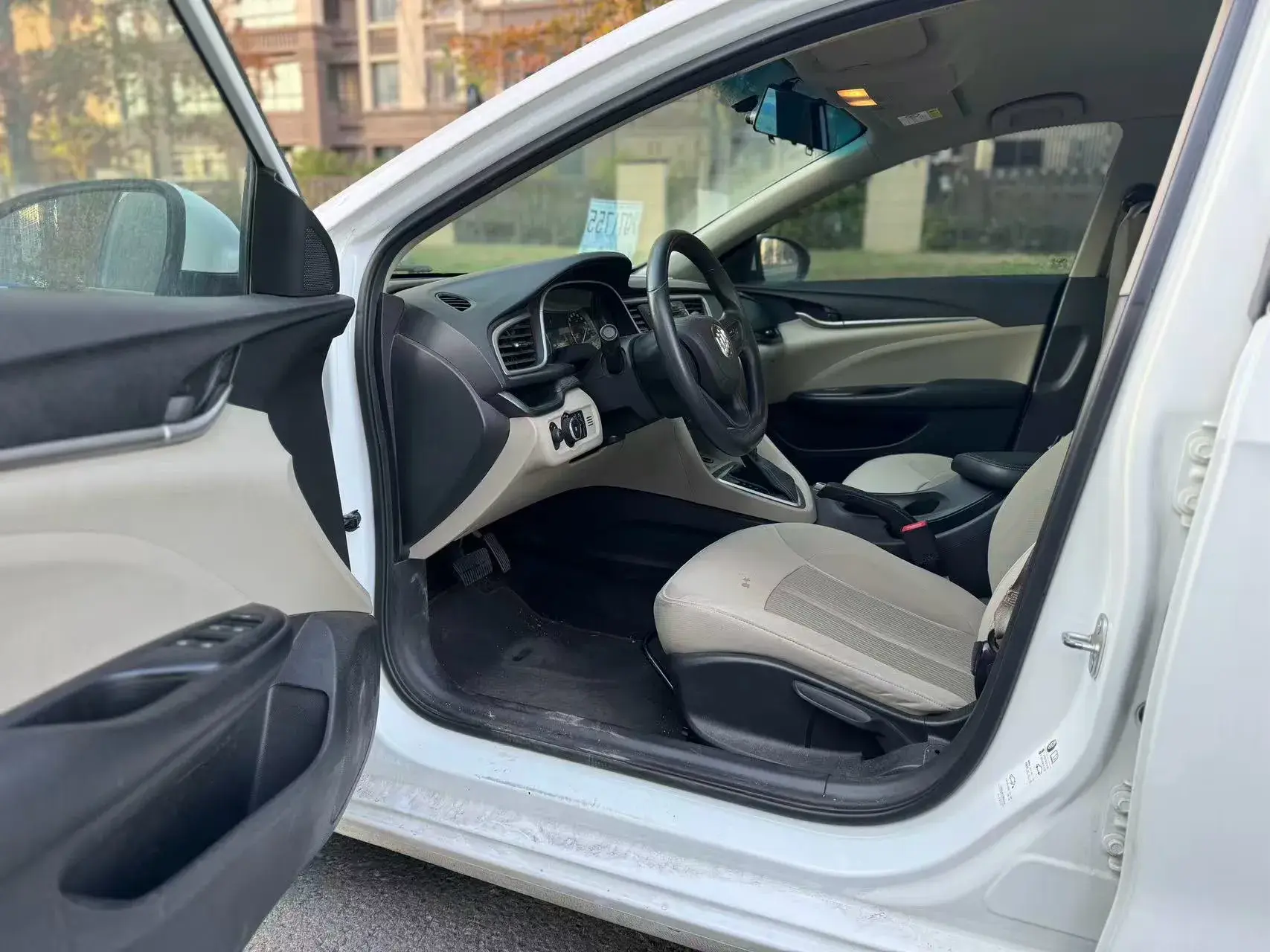 2019 BUICK EXCELLE thumbnail 4