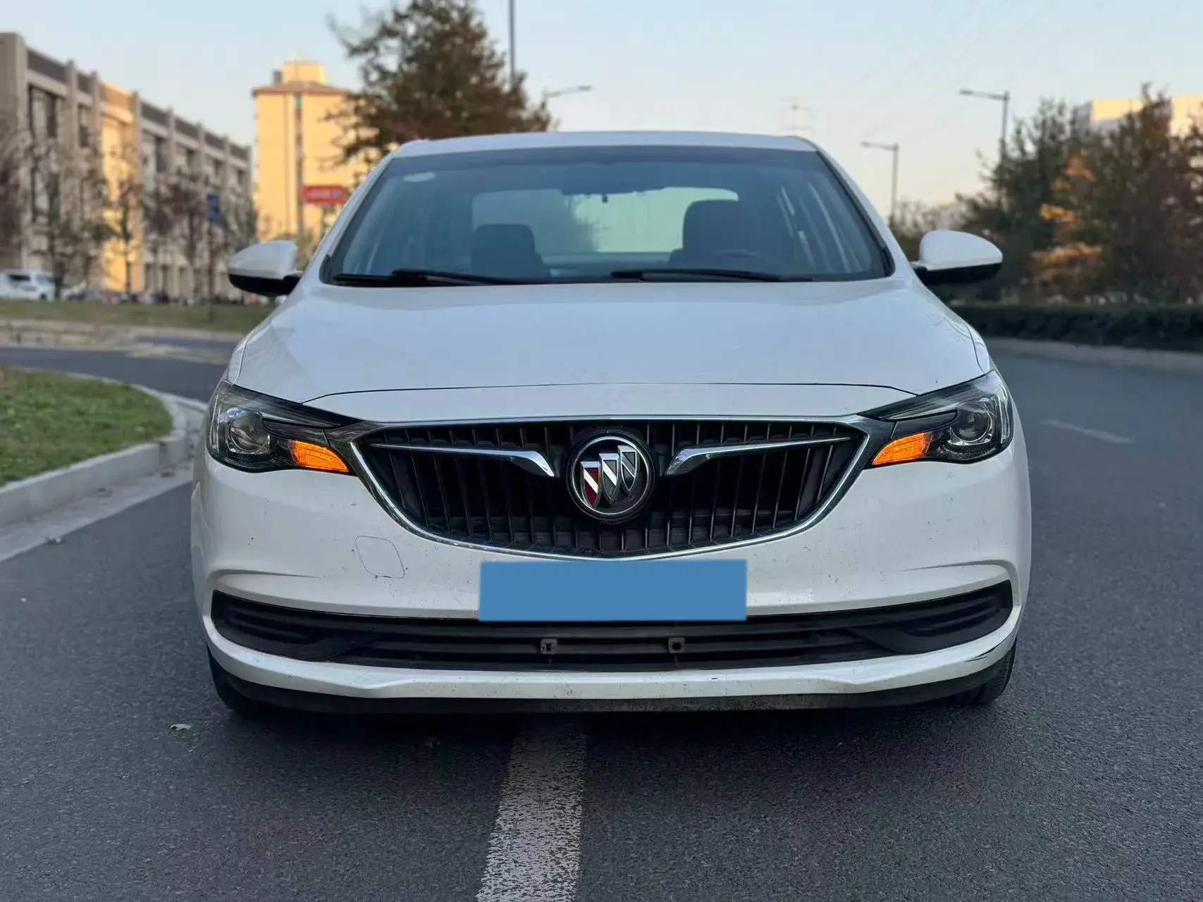 2019 BUICK EXCELLE thumbnail 2