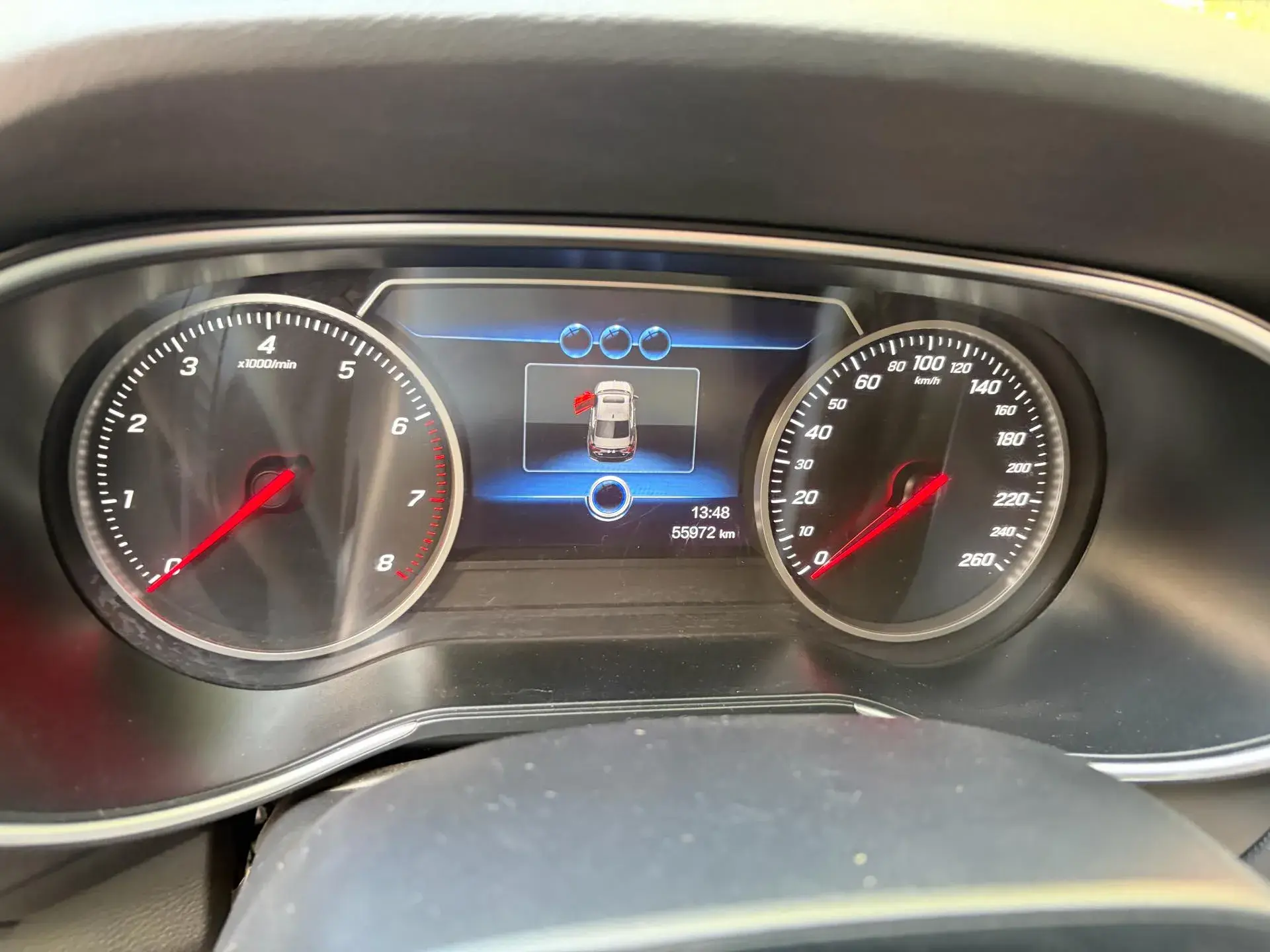 2022 HONGQI H5 thumbnail 3