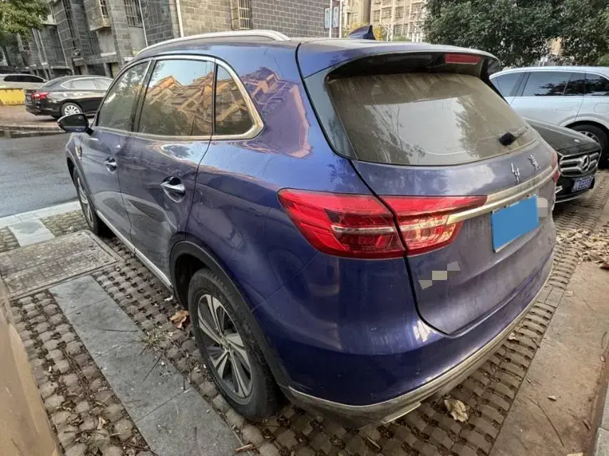 2019 HONGQI HS5 thumbnail 3