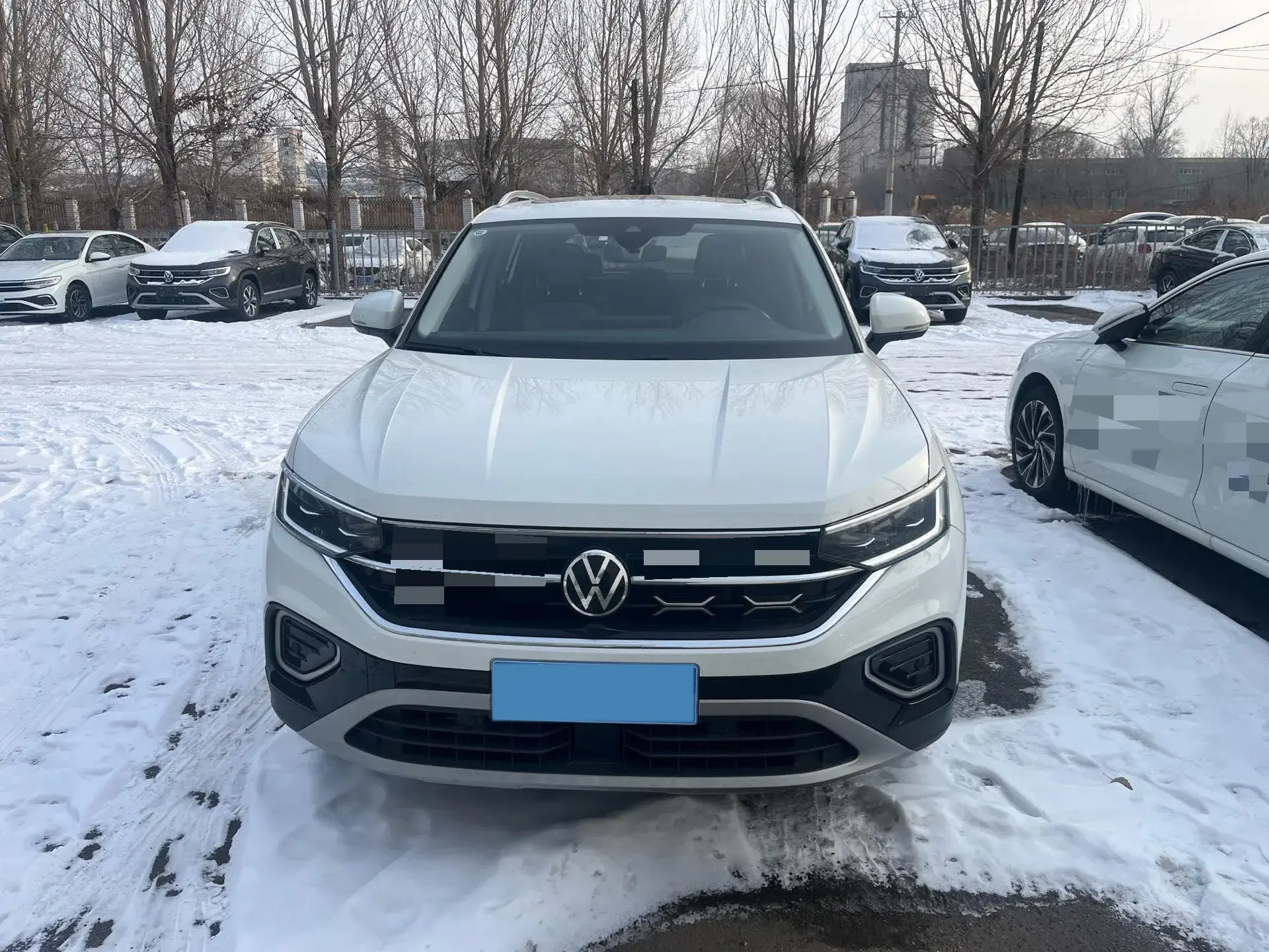 2023 VOLKSWAGEN TAYRON thumbnail 2