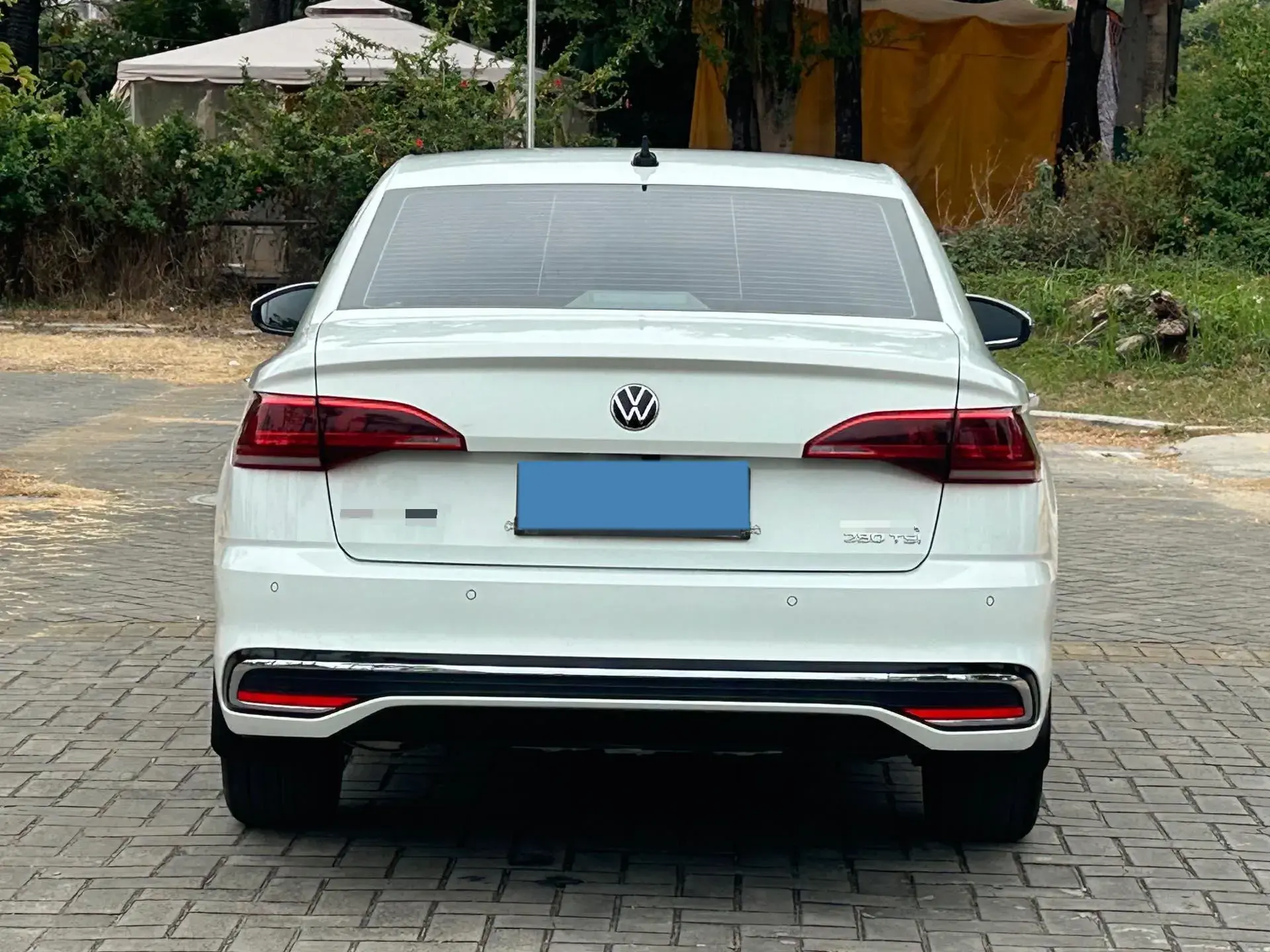 2023 VOLKSWAGEN BORA thumbnail 4