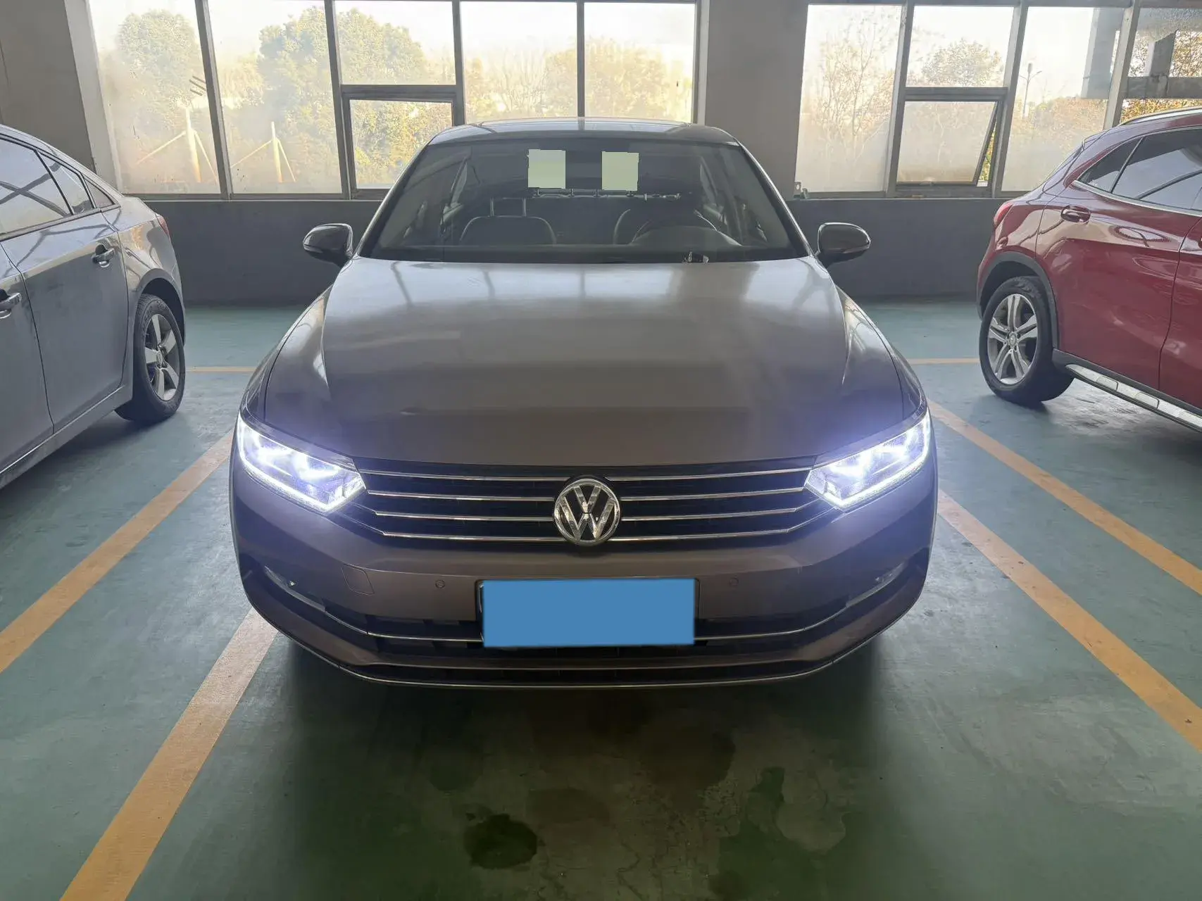 2018 VOLKSWAGEN MAGOTAN thumbnail 2