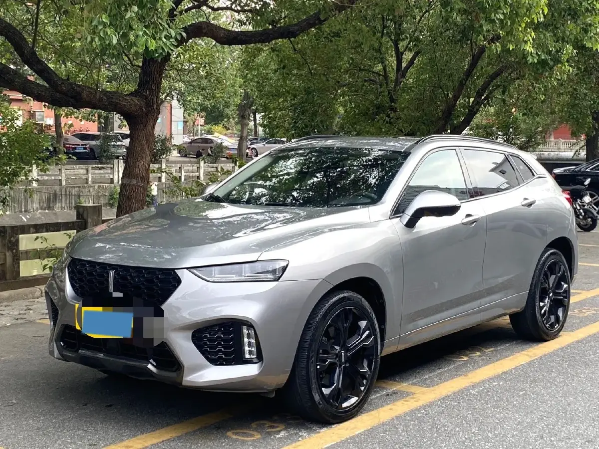 2017 Zotye T700 2.0T 190HP L4 8AT