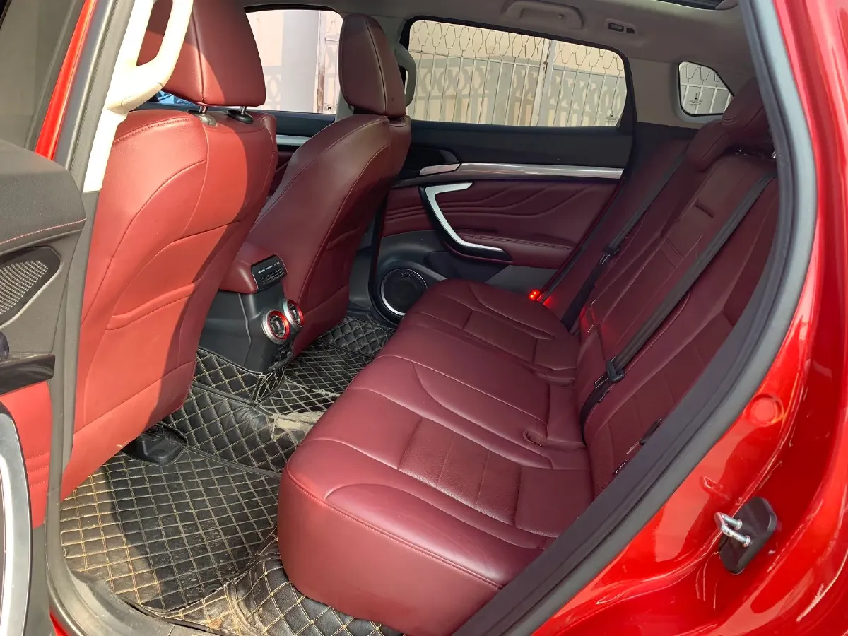 2017 Zotye T700 2.0T 190HP L4 8AT,autocango,china used car exporter,china ev exporter,chinese used car exporter,chinese used ev exporter