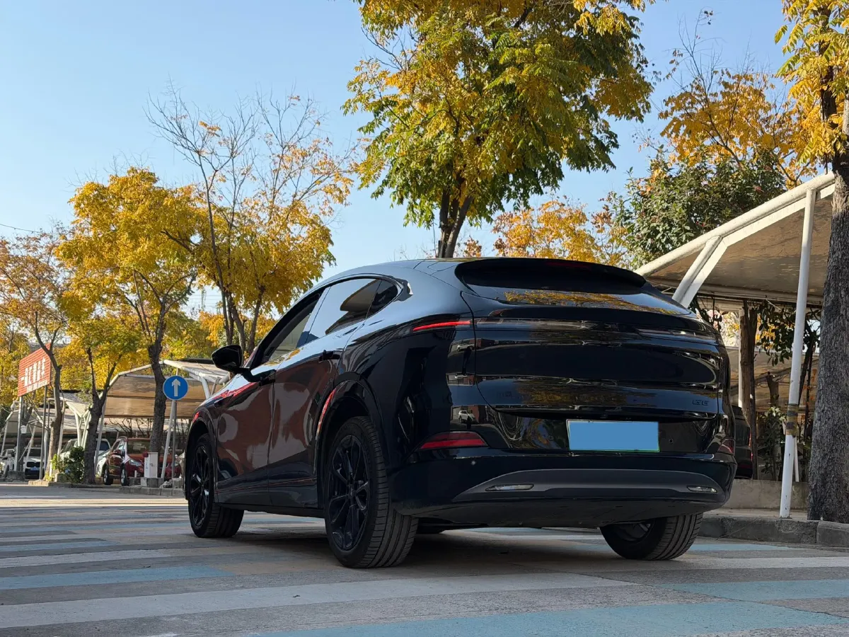 2025 Xpeng G6 BEV 68.5KWH,autocango,china used car exporter,china ev exporter,chinese used car exporter,chinese used ev exporter