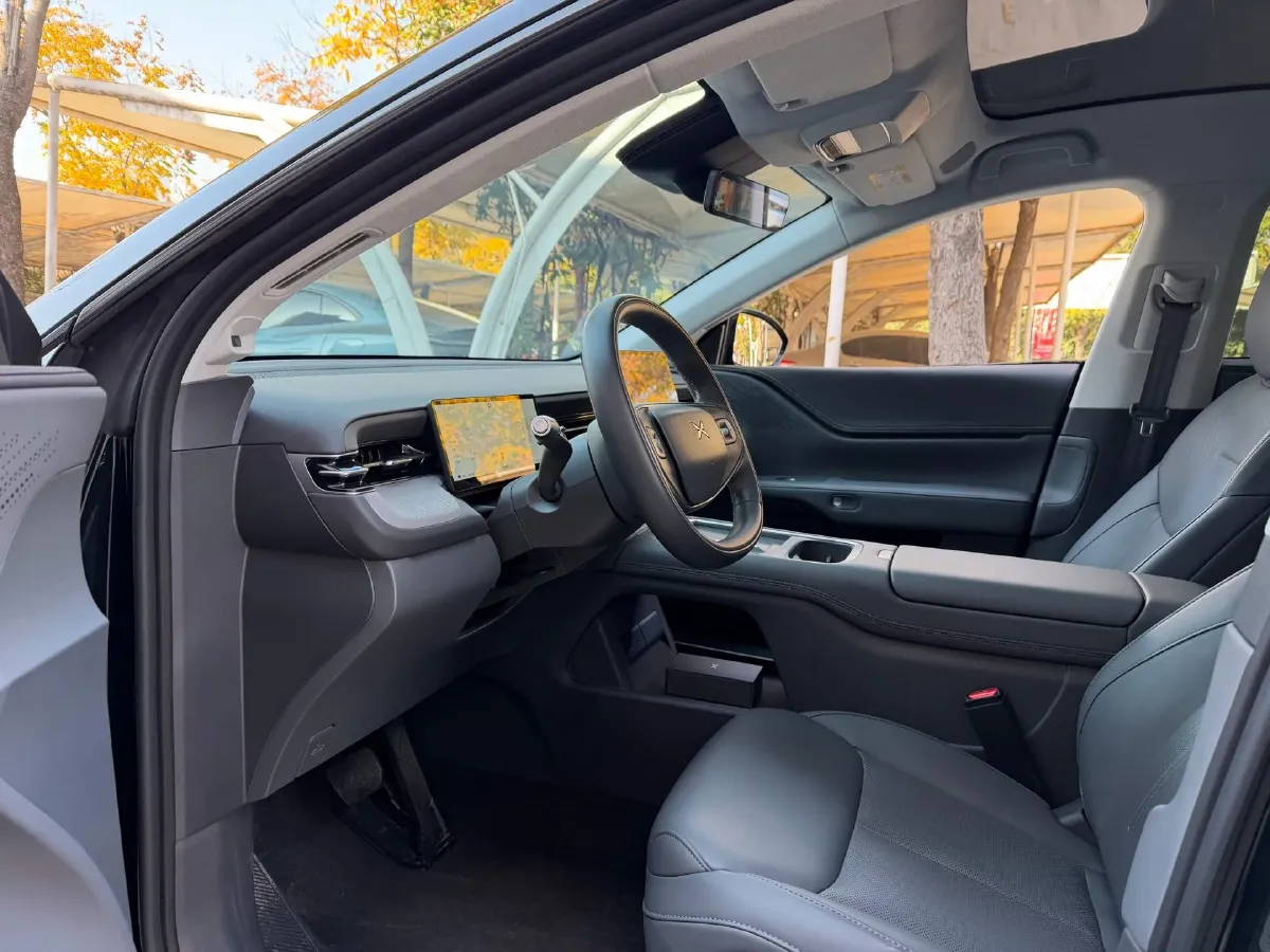 2025 Xpeng G6 BEV 68.5KWH,autocango,china used car exporter,china ev exporter,chinese used car exporter,chinese used ev exporter