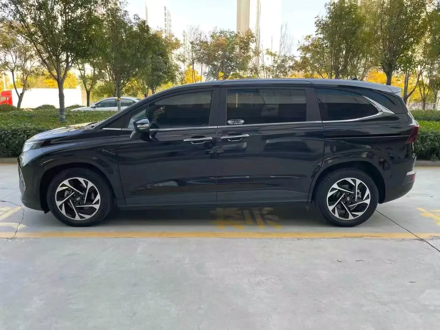 2021 HYUNDAI CUSTO thumbnail 4