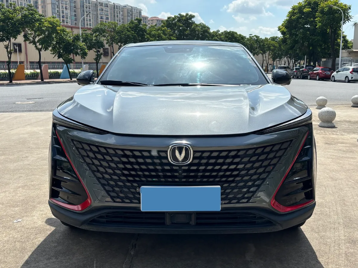 2020 ChangAn UNI-T 1.5T 180HP L4 7DCT,autocango,china used car exporter,china ev exporter,chinese used car exporter,chinese used ev exporter