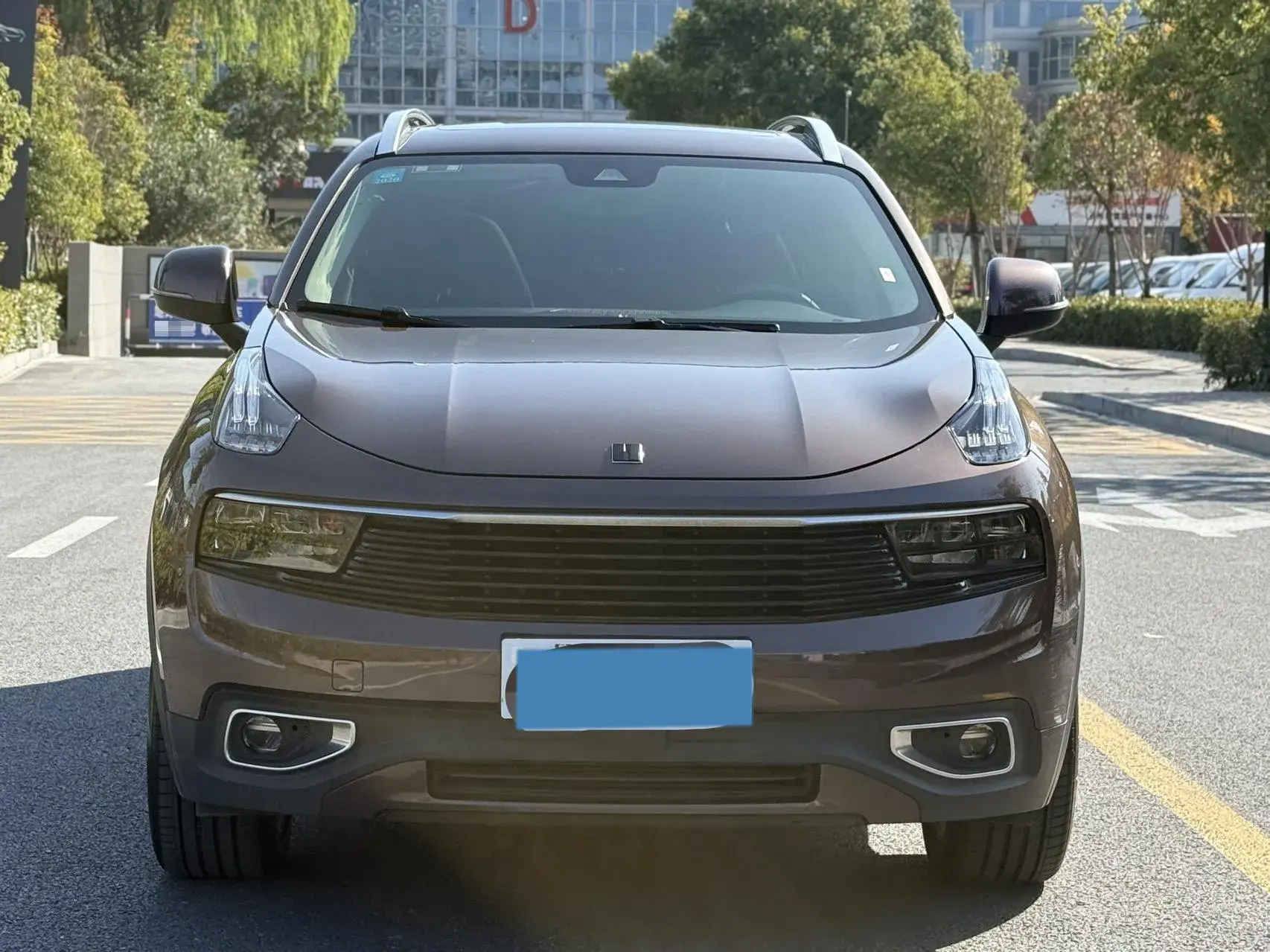 2017 LYNK&CO 01 thumbnail 2