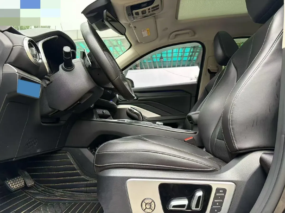 2020 WEY VV6 2.0T 227HP L4 7DCT,autocango,china used car exporter,china ev exporter,chinese used car exporter,chinese used ev exporter