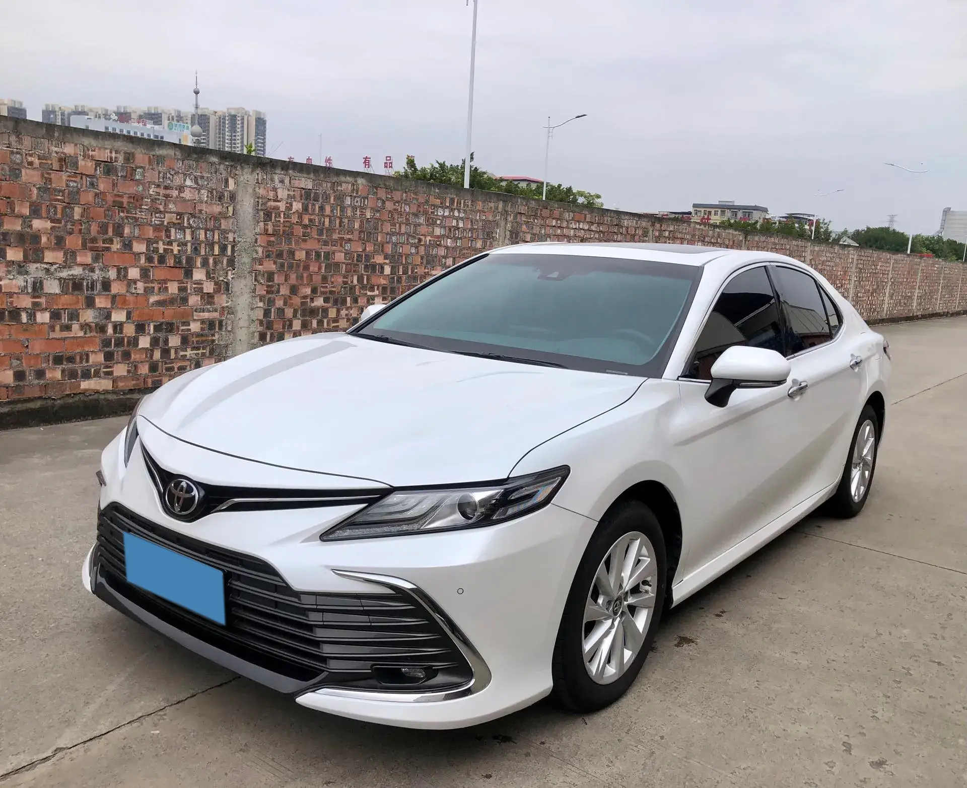 2021 TOYOTA CAMRY view 1