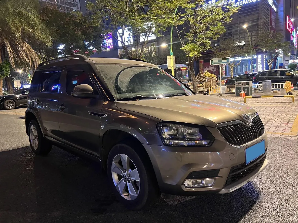 2017 Skoda Yeti 1.4T 150HP L4 7DCT,autocango,china used car exporter,china ev exporter,chinese used car exporter,chinese used ev exporter