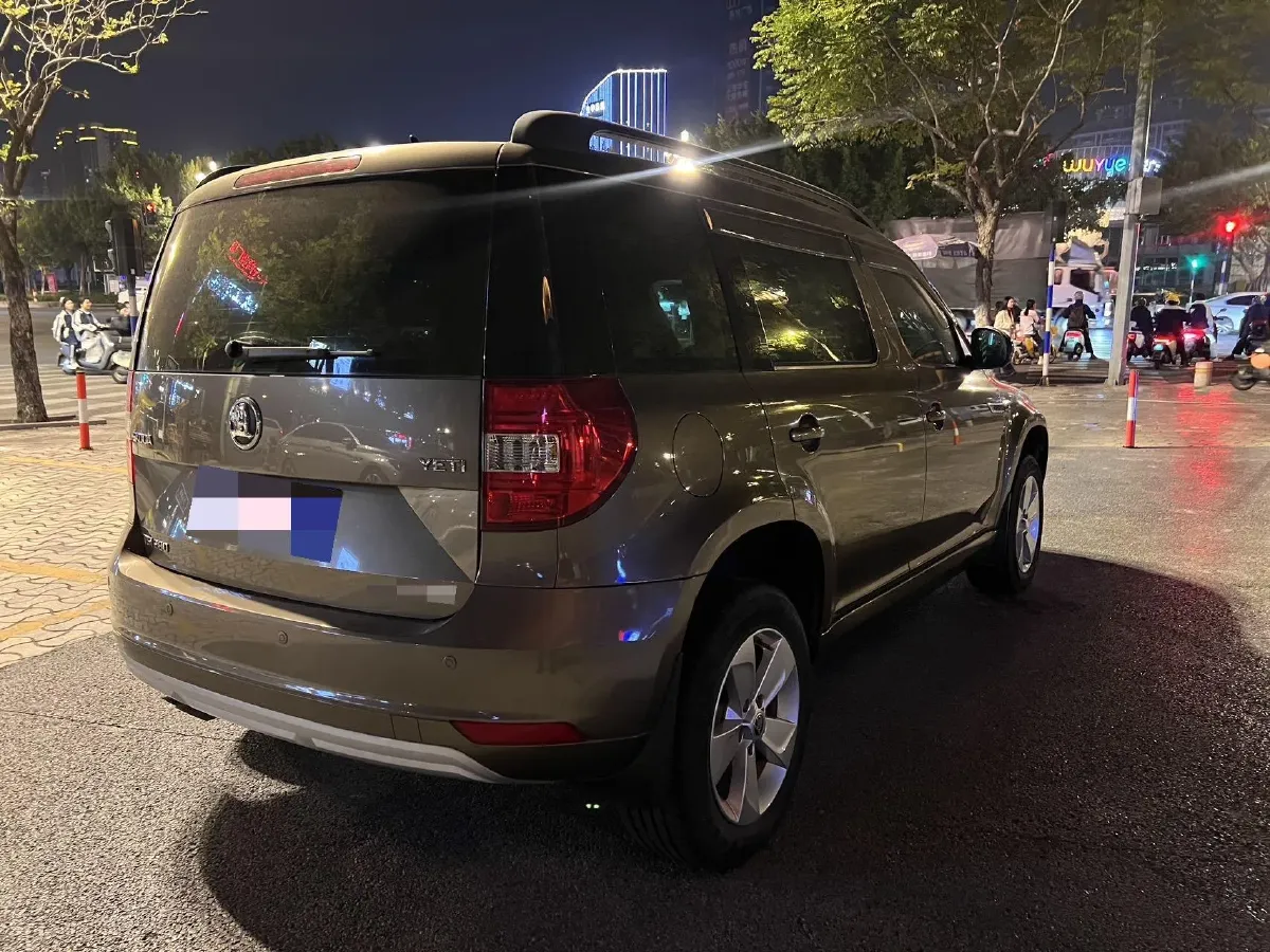 2017 Skoda Yeti 1.4T 150HP L4 7DCT,autocango,china used car exporter,china ev exporter,chinese used car exporter,chinese used ev exporter