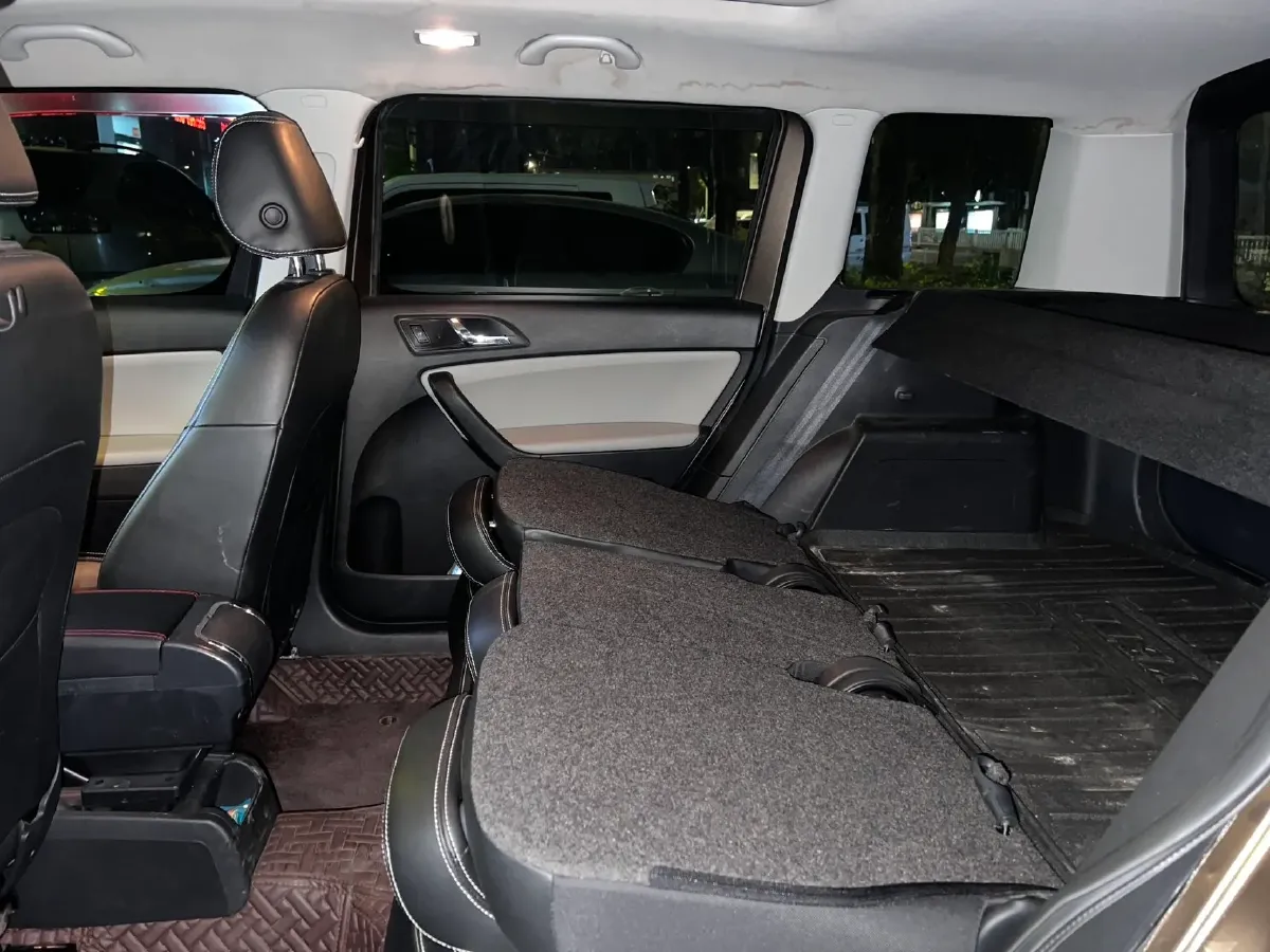 2017 Skoda Yeti 1.4T 150HP L4 7DCT,autocango,china used car exporter,china ev exporter,chinese used car exporter,chinese used ev exporter