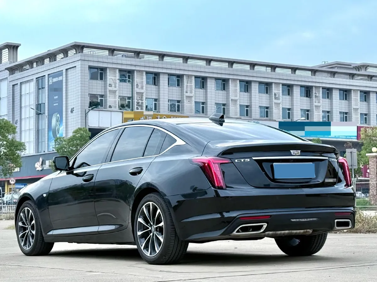 2025 Cadillac CT5 2.0T 237HP L4 10AT,autocango,china used car exporter,china ev exporter,chinese used car exporter,chinese used ev exporter