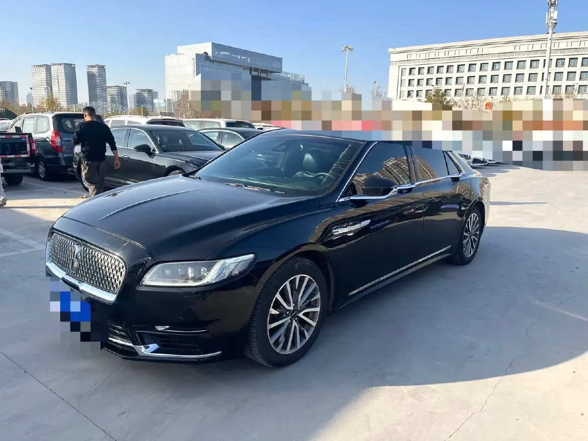 2019 Lincoln Continental 2.0T 261HP L4 6AT