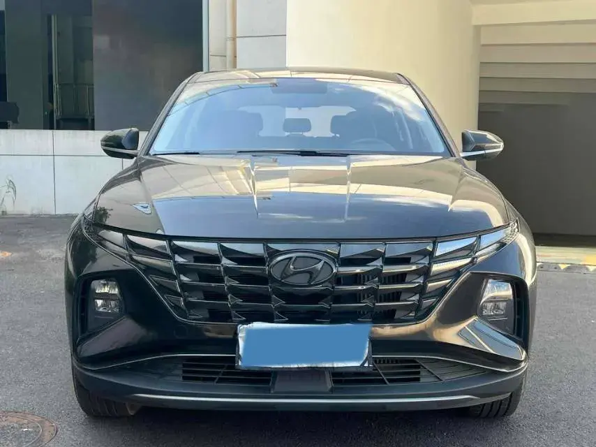 2021 HYUNDAI TUCSON thumbnail 2