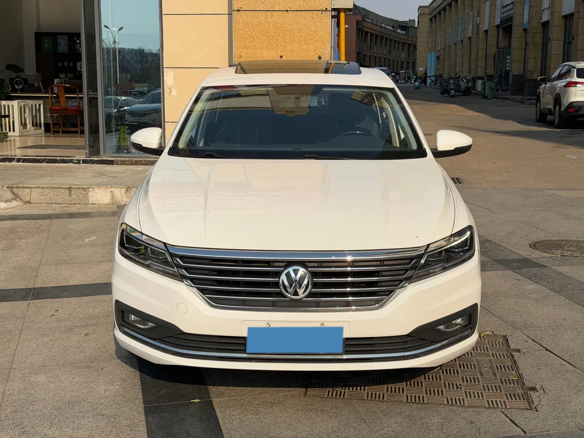 2019 VOLKSWAGEN LAVIDA thumbnail 3