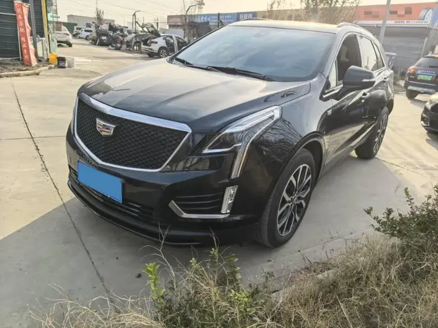 2022 CADILLAC XT5 view 1
