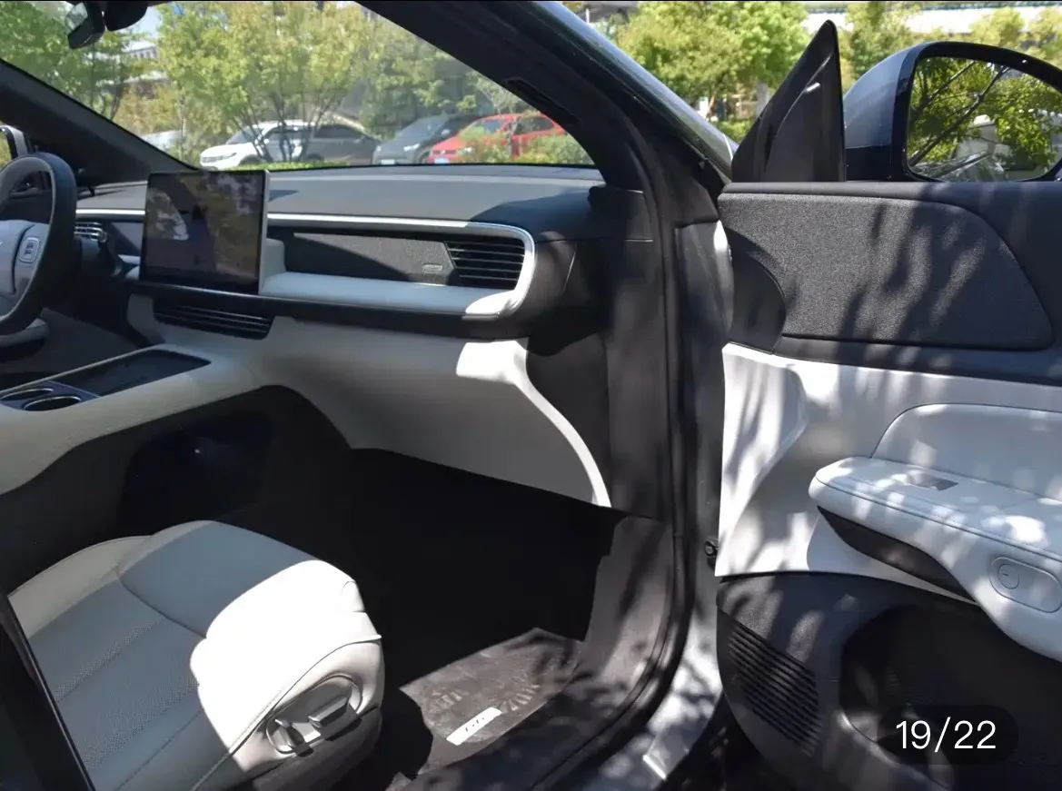 2023 Xpeng G6 BEV 66KWH,autocango,china used car exporter,china ev exporter,chinese used car exporter,chinese used ev exporter