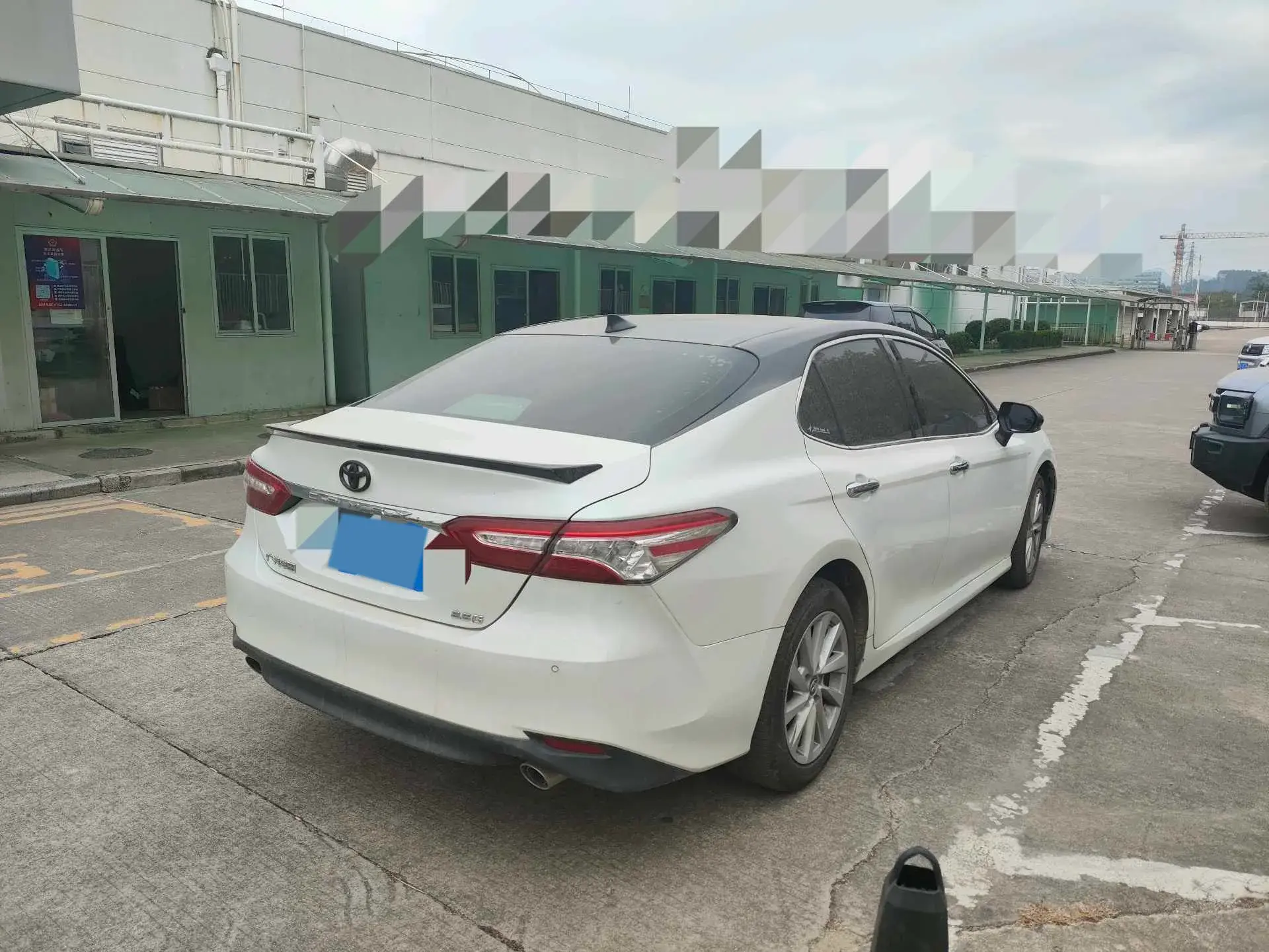 2021 TOYOTA CAMRY thumbnail 2