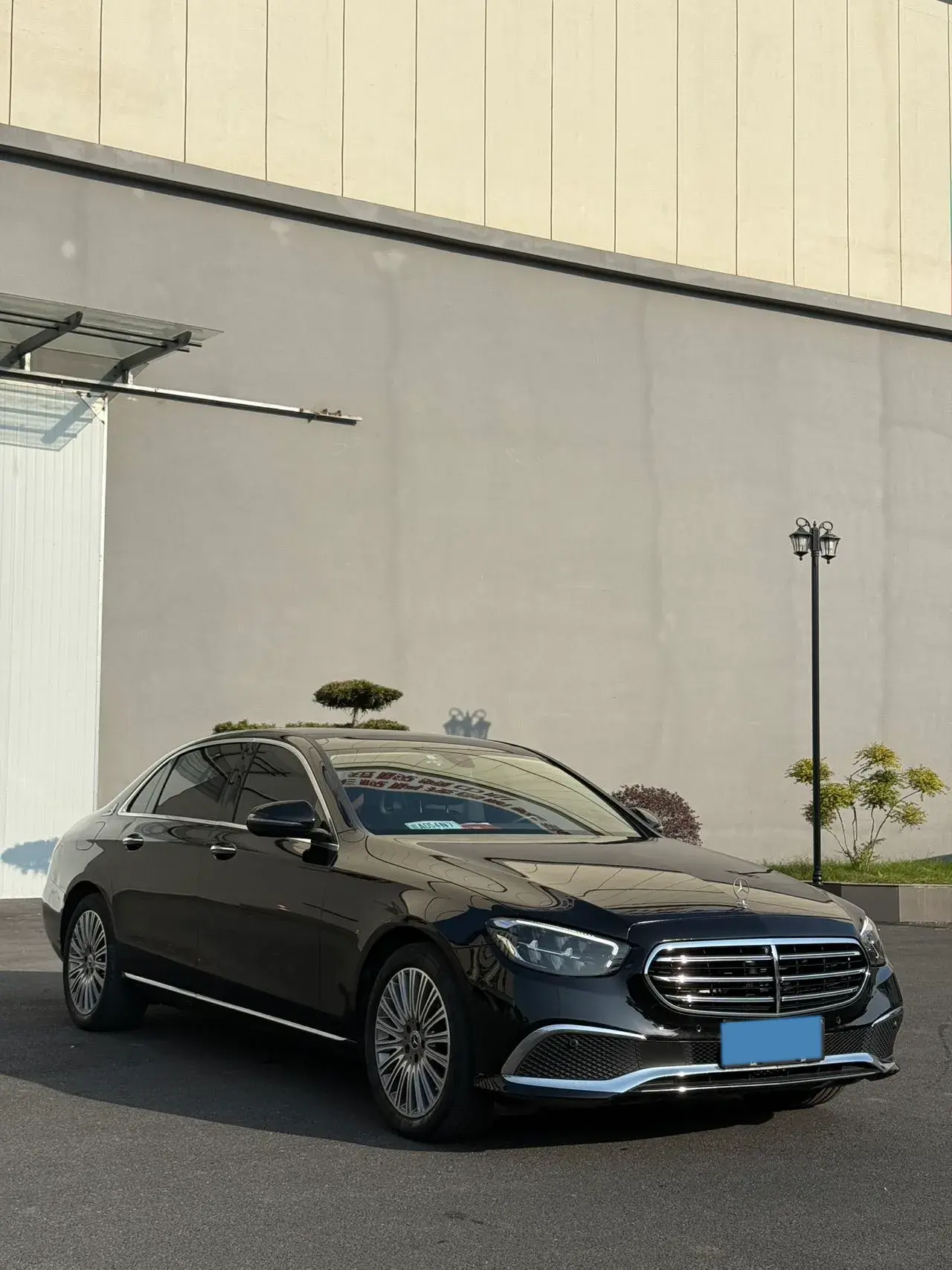 2021 MERCEDES-BENZ E thumbnail 3