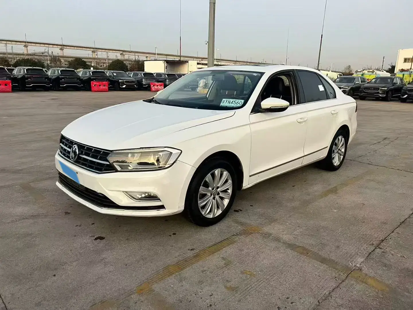 2018 VOLKSWAGEN BORA view 1