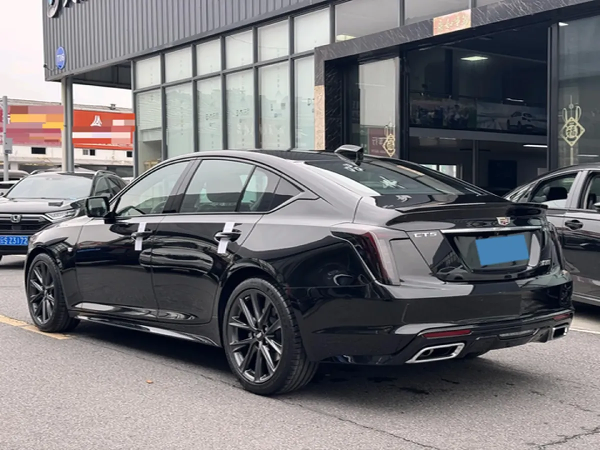 2024 Cadillac CT5 2.0T 237HP L4 10AT,autocango,china used car exporter,china ev exporter,chinese used car exporter,chinese used ev exporter